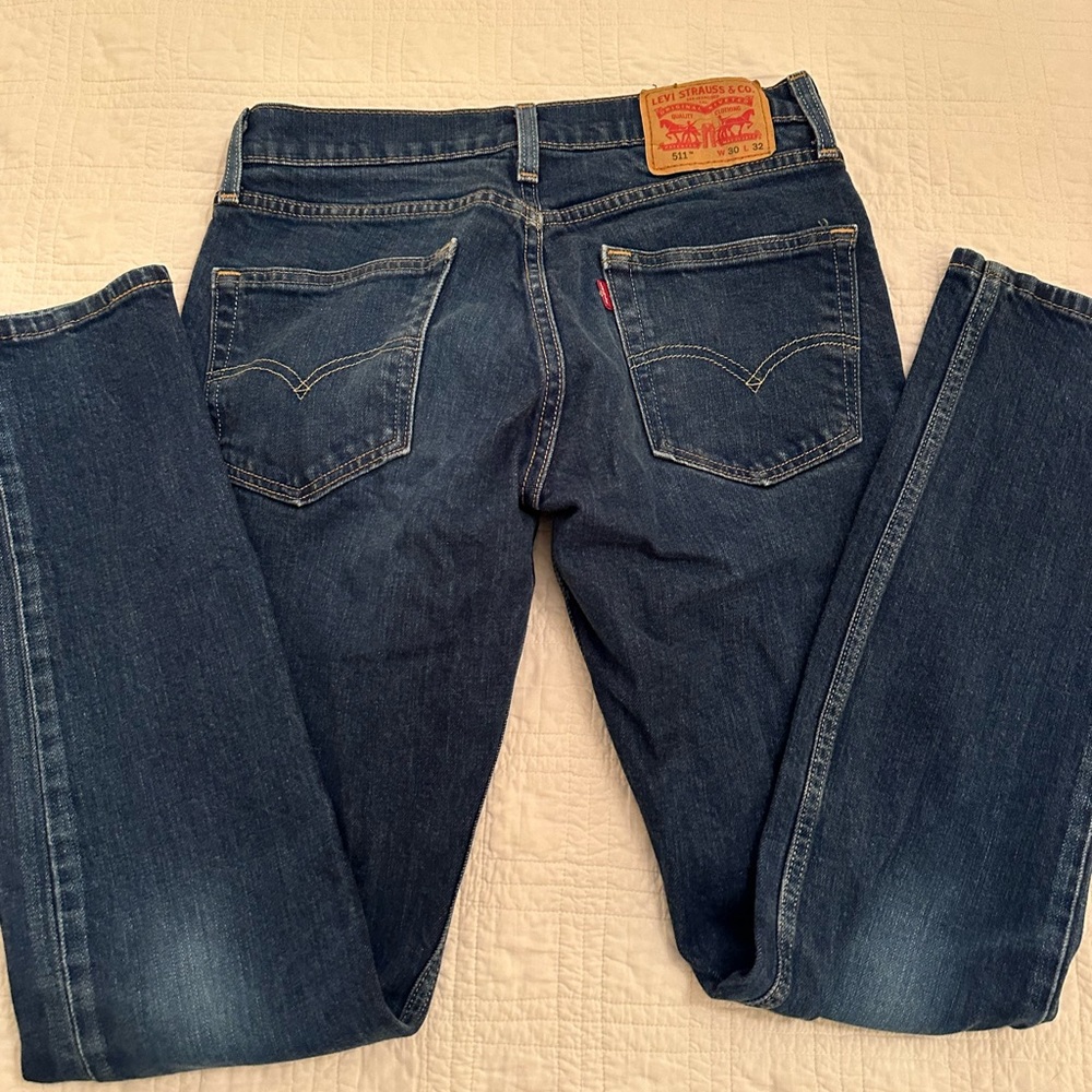 Levi Men’s 511 Slim Leg Jeans - Picture 3 of 4
